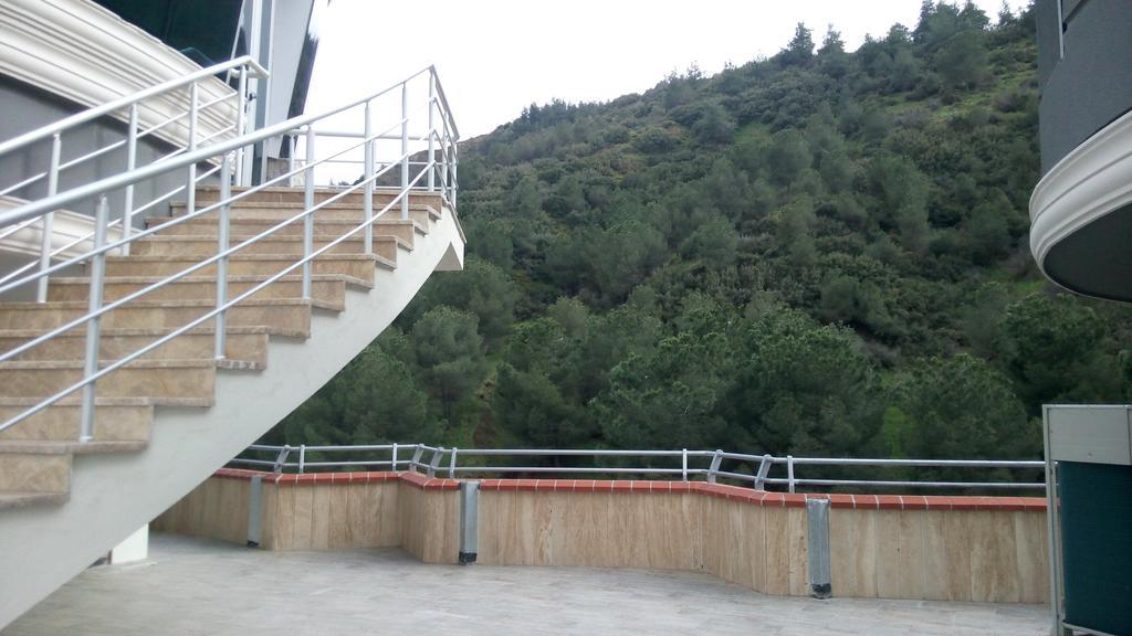 Rey Manes Hotel Salihli Екстер'єр фото